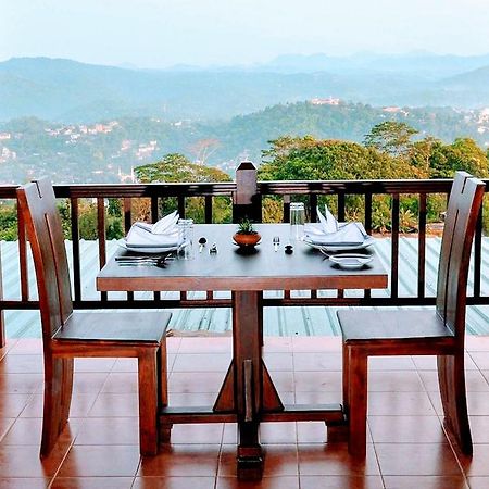 Kandy Unique Hotel Exterior photo